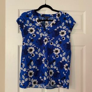 Hilary Radley Floral Short Sleeve Top Size M